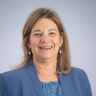 Lauren Wirth, MD